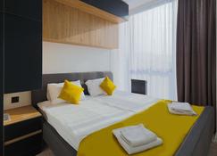 Welcome Republic Square Apartments - Eriwan - Schlafzimmer