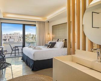 Hom54 Luxury Suites - Iraklion - Makuuhuone