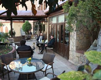 Kadi Konagi Thermal Hotel - Bursa - Patio