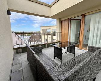 Penthouse Rhein-Main - Offenbach am Main - Balkon