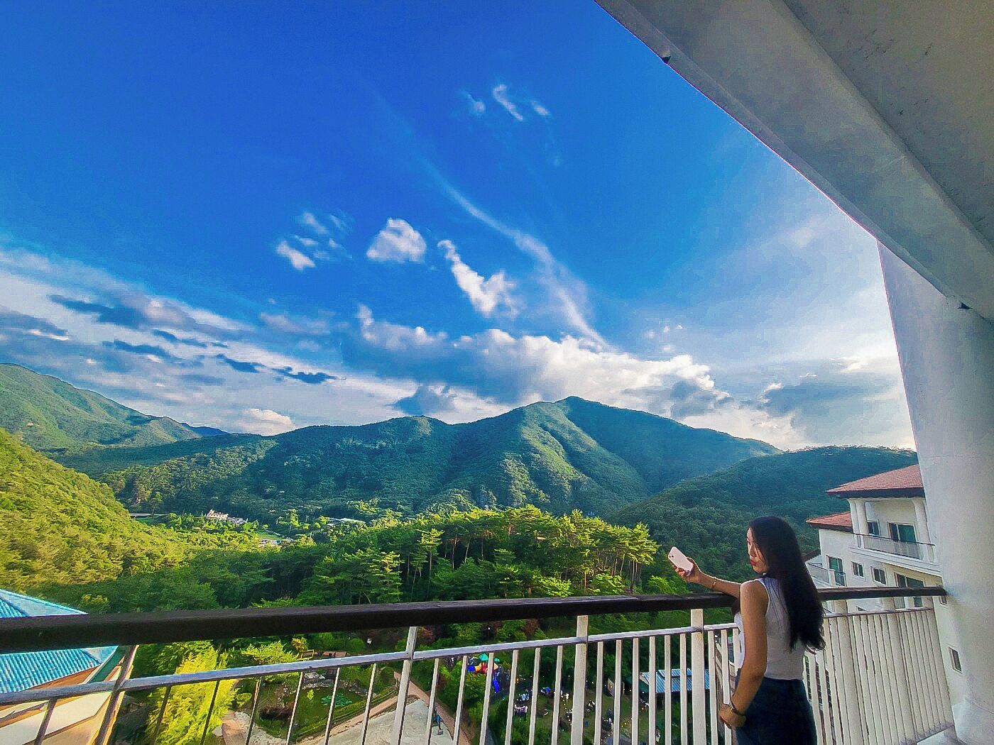 إس تي إكس ريزورت