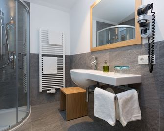 Garni Bachlerhof - Riscone - Salle de bain