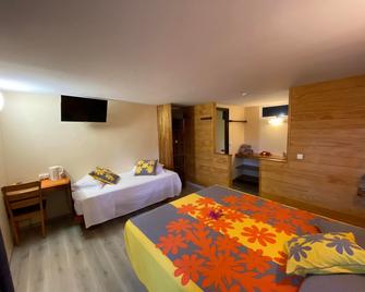 Bora Bora Holiday's Lodge - Vaitape - Bedroom