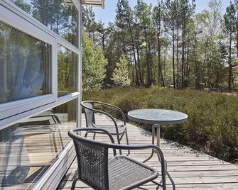 4 Person Holiday Home in Nexo - Nexo - Balcon