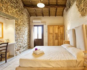 Villa Nicoletta - Porto Pozzo - Bedroom