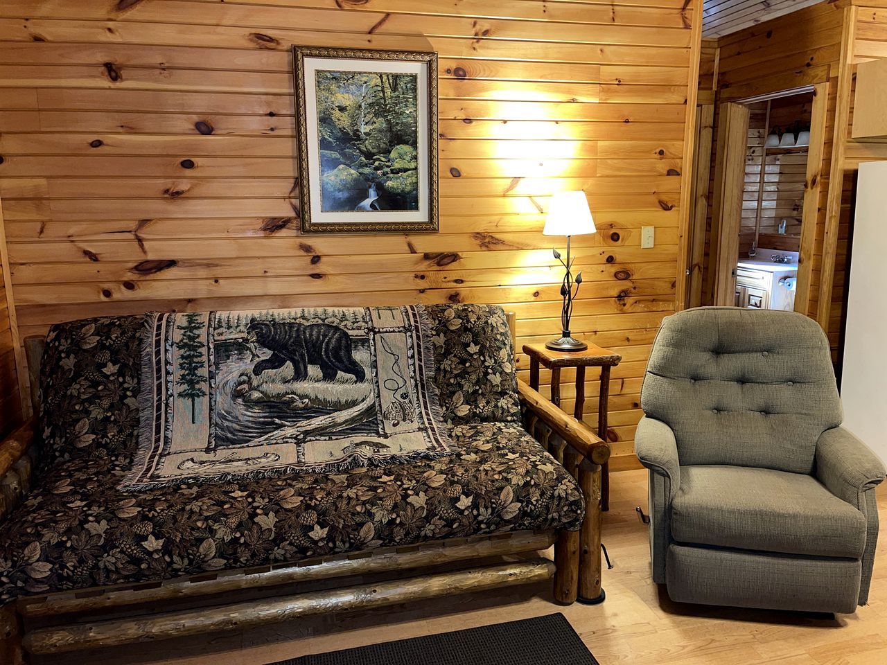Cute Cabin with Private Hot Tub for Amazing Hiking Vacations near Cook Forest, PA