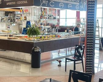 Hotel Padus Meublè Parma - San Secondo Parmense - Buffet