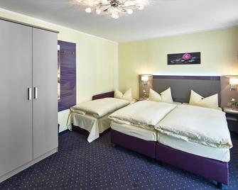 Hotel Alfa - Munich - Bedroom