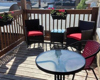 Logement Voyageurs Ou Travailleur 503 - La Tuque - Balcony