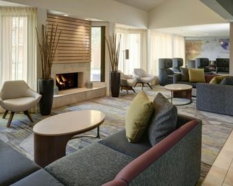 Courtyard by Marriott Indianapolis Airport - Indianapolis - Lounge