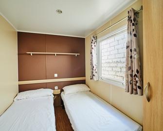 Alannia Costa Dorada - L'Hospitalet de l'Infant - Habitación