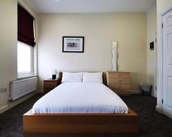 Clapham Guest House - London - Phòng ngủ