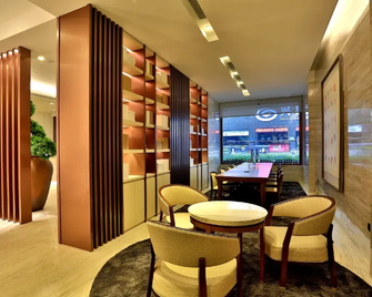 Ji Hotel Hangzhou West Lake Qingchun Road - Hangzhou - Lounge