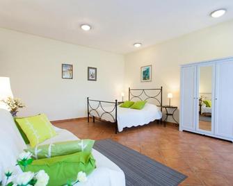 Apartments Garden - Motovun - Bedroom