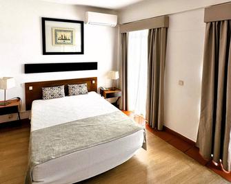 Lagosmar Hotel - Lagos - Schlafzimmer