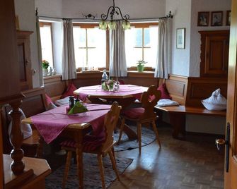 Double room Hollerbeerl - Hof Roßruck - Fischbachau - Eetruimte