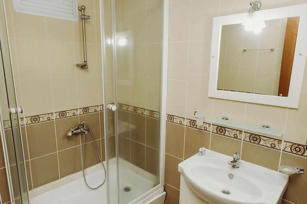 Ozalp Han Hotel - Ortaca - Bathroom
