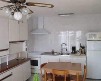 Comfortable Cottage For 5 People - Mouzens - Cuisine