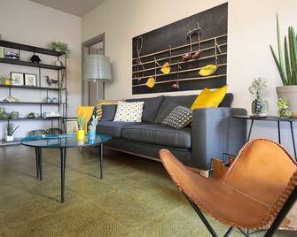 Sunseeker - 80 Mq di terrazzo da sogno - Desenzano del Garda - Living room