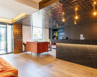 PLAZA INN Recklinghausen - Recklinghausen - Rezeption