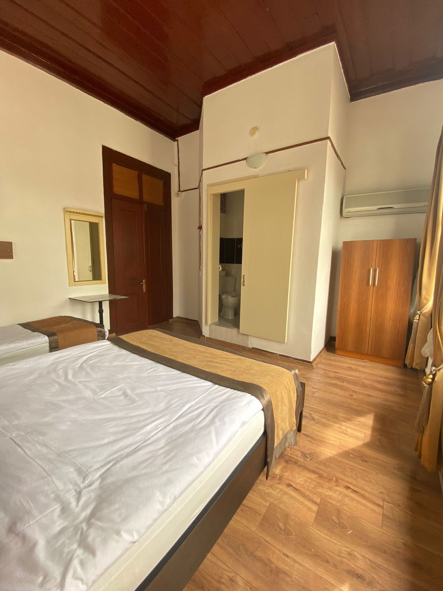 Konak Hotel Kaleiçi