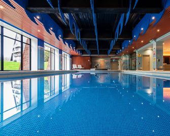 Coppid Beech - Bracknell - Piscina