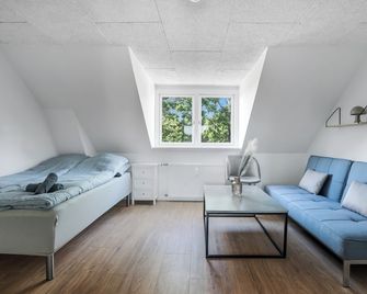 Modernized Bed & Bath - Holstebro - Obývací pokoj