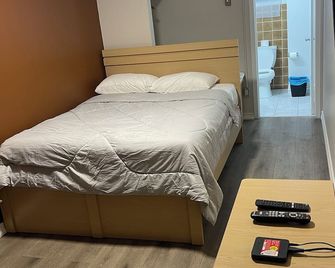 Inn On Pim - Sault Ste Marie - חדר שינה