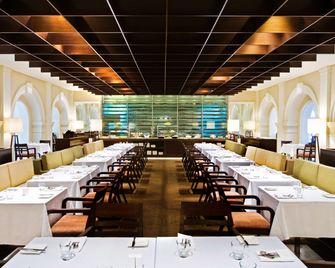 Goodwood Park Hotel - Singapore - מסעדה