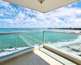 Beachfront Bahia! 3 Bedroom, 3.5 Bathrooms, Spectacular Pools, Flex Cancellation - Nueva Gorgona
