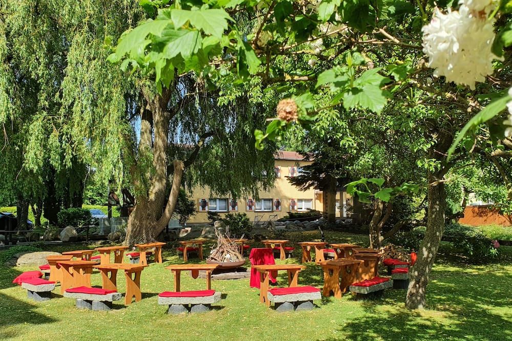 Binzhotel Ordenskapelle Ostsee Rittergut Rügen - Остзебад Бинц