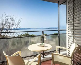 Hotel Zagreb - Crikvenica - Balkong