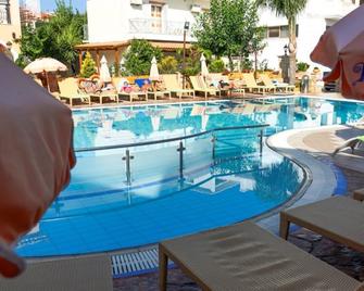Princess Hotel - Zakynthos - Zwembad