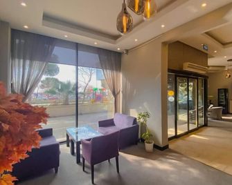 Tekirdag Yat Hotel - Tekirdag - Living room
