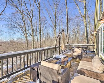 Spacious Beech Mtn Chalet - 2 miles from the slopes! - Beech Mountain - Balcon
