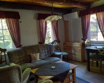 Backhaus 35228 - Holidays in the countryside - Hagedorn's Ferienhof 35143 - Brinkum - Sala de estar
