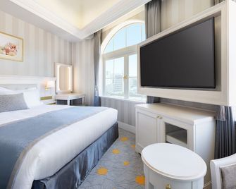 Takarazuka Hotel - Takarazuka - Camera da letto