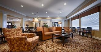 Best Western PLUS Valdosta Hotel & Suites - Valdosta - Lobby