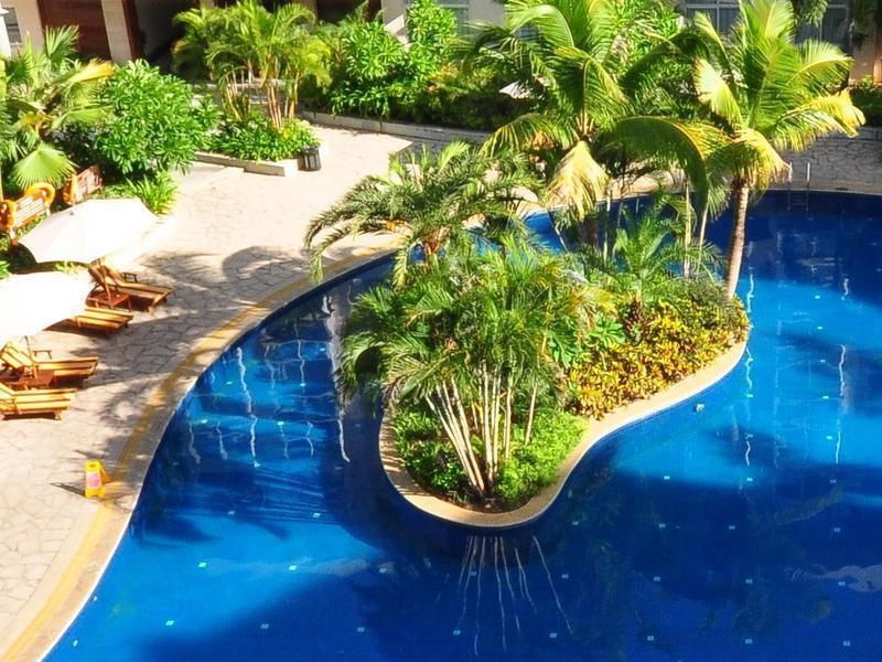 Sanya Yelan Bay Resort - سانيا - حوض السباحة