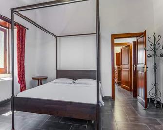 Belvilla by OYO Il Ficarra - Ficarra - Habitación