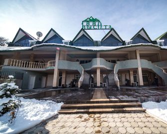 Visota 1880 Hotel Tsaghkadzor - Tsaghkadzor - Budova
