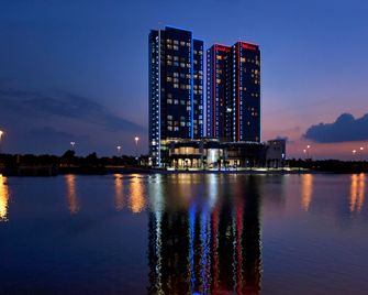ibis Abu Dhabi Gate - Abu Dabi - Edificio