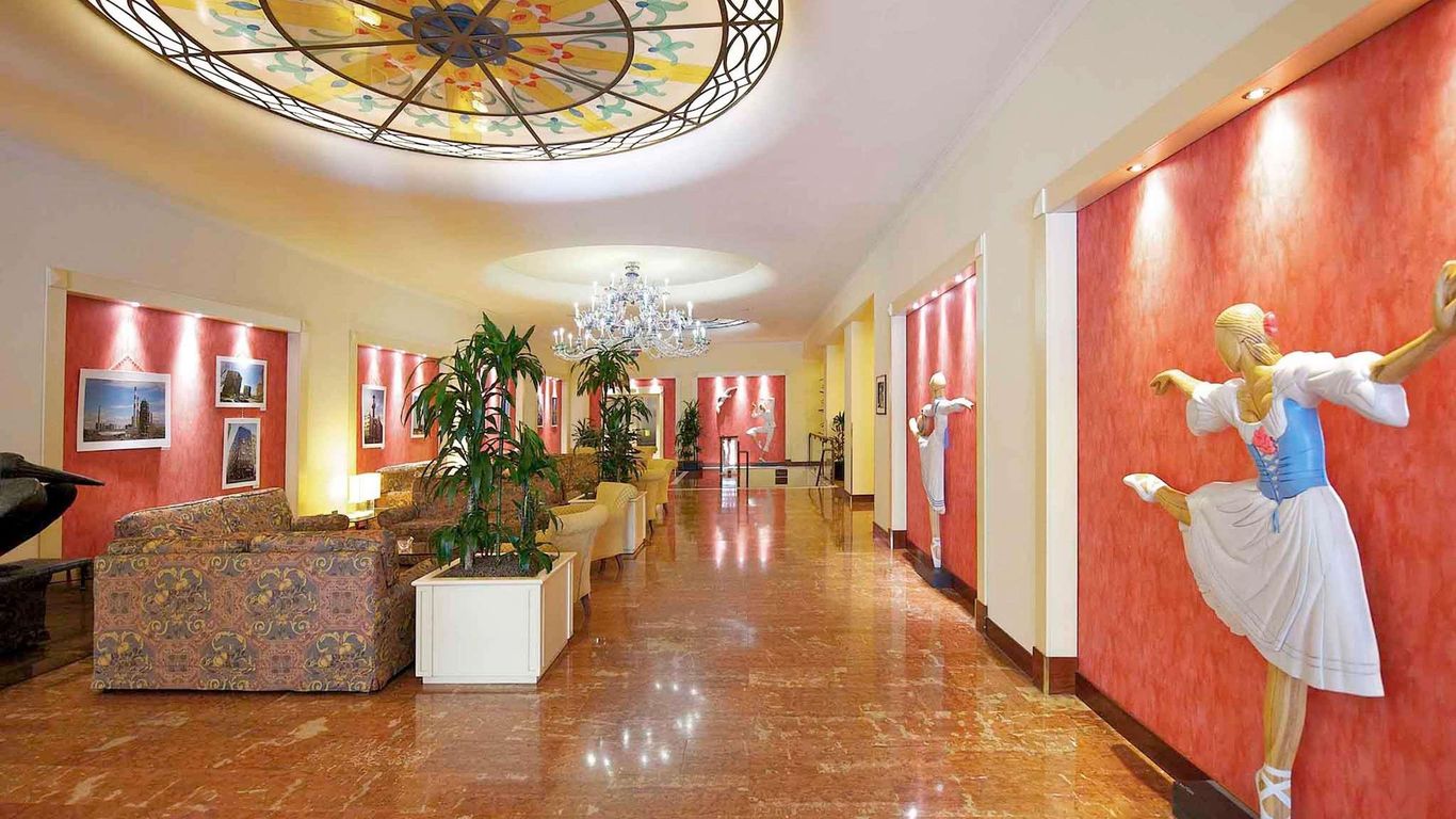 مركيور أستوريا ريجيو إميليا