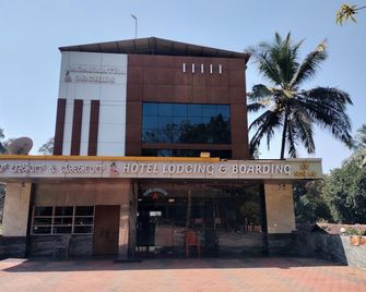 Jaganmatha Kollur - Kollur - Building