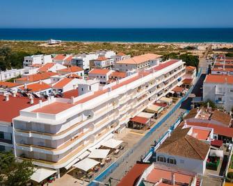 2BD Apartment in Alagoa Beach by LovelyStay - Altura - Budova