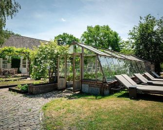 Prime Location with Nature Access! Free Parking, Dining! Near Stuw Belfeld - Baarlo - Patio