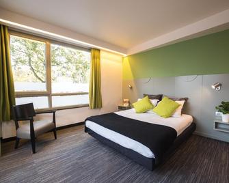 Green Hotel - Genk - Camera da letto
