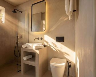 Guesthouse Ubuntu - Stellenbosch - 斯泰倫博斯
