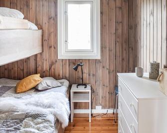 Nice home in Sjusjøen with house a mountain view - 슈셰엔 - 침실