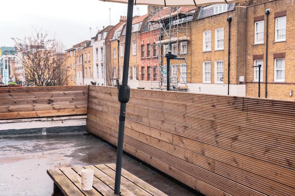 Tower Bridge Roomzzzz Bnb - לונדון - מרפסת